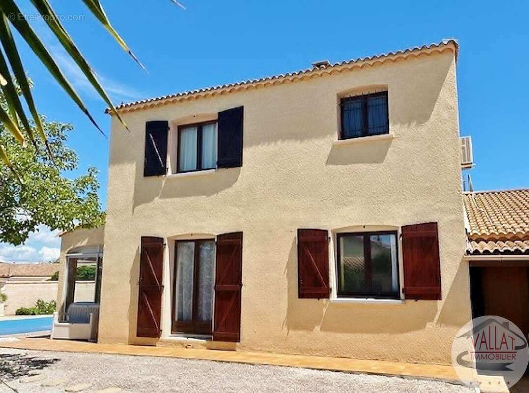 Villa T4 avec piscine dans quartier pavillonnaire agréable ! - photo 18
