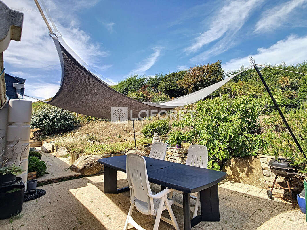 Maison à CLEDEN-CAP-SIZUN