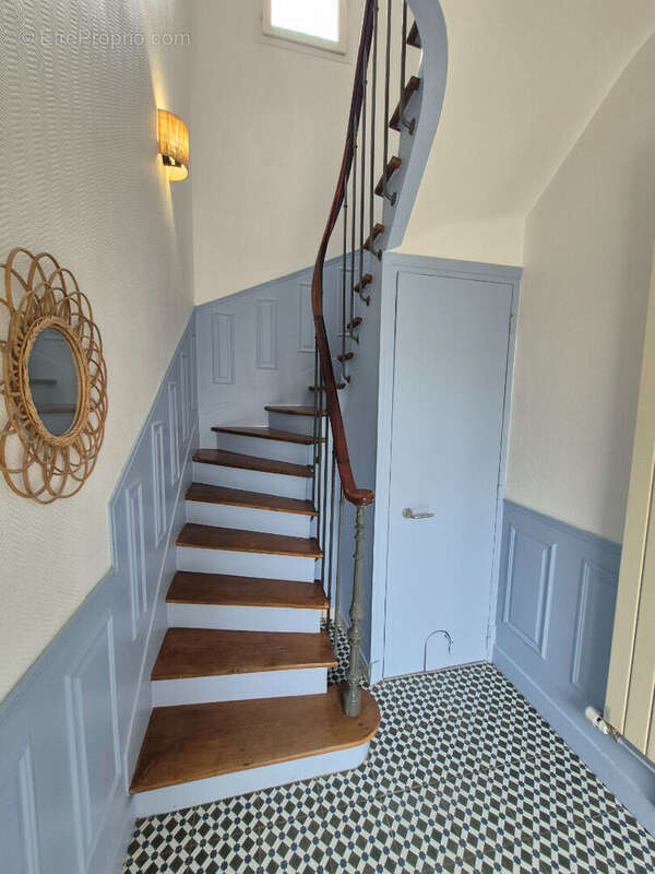 Maison à ASNIERES-SUR-SEINE
