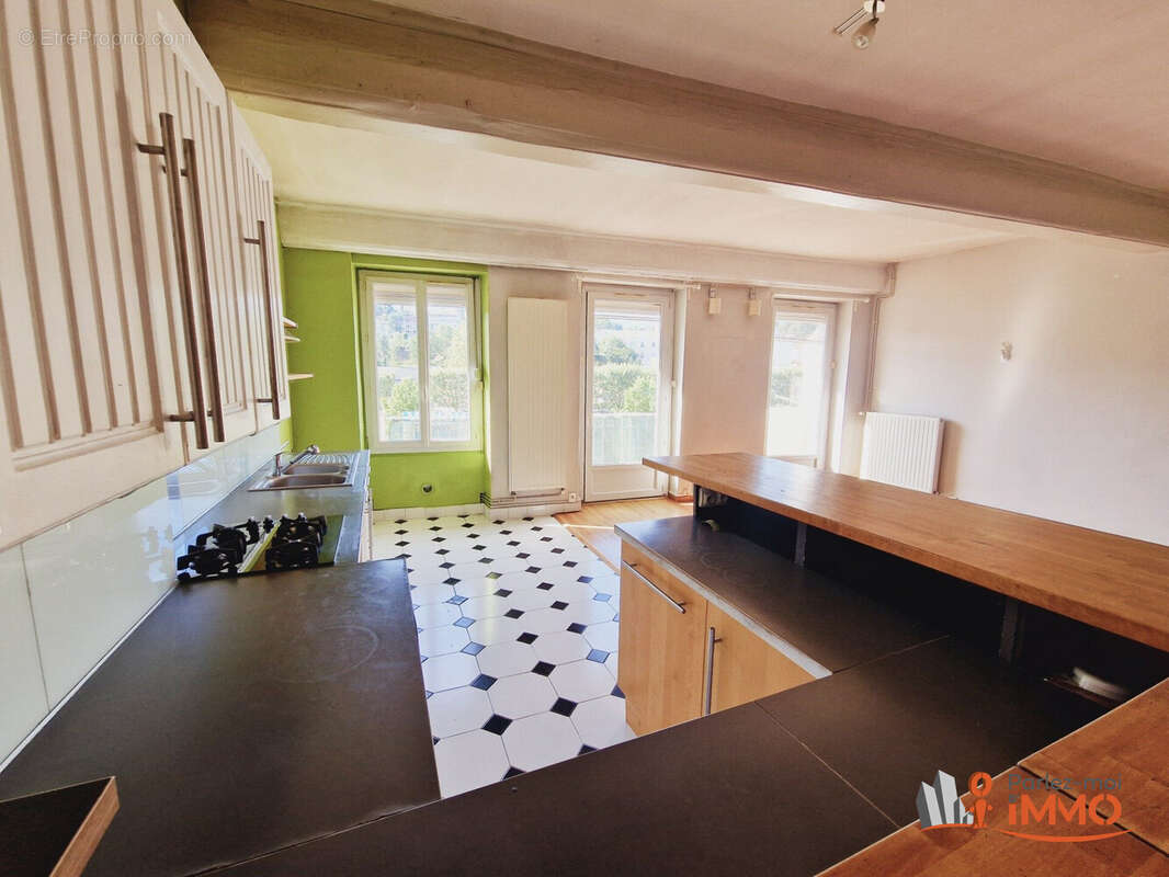 Appartement à RIVE-DE-GIER