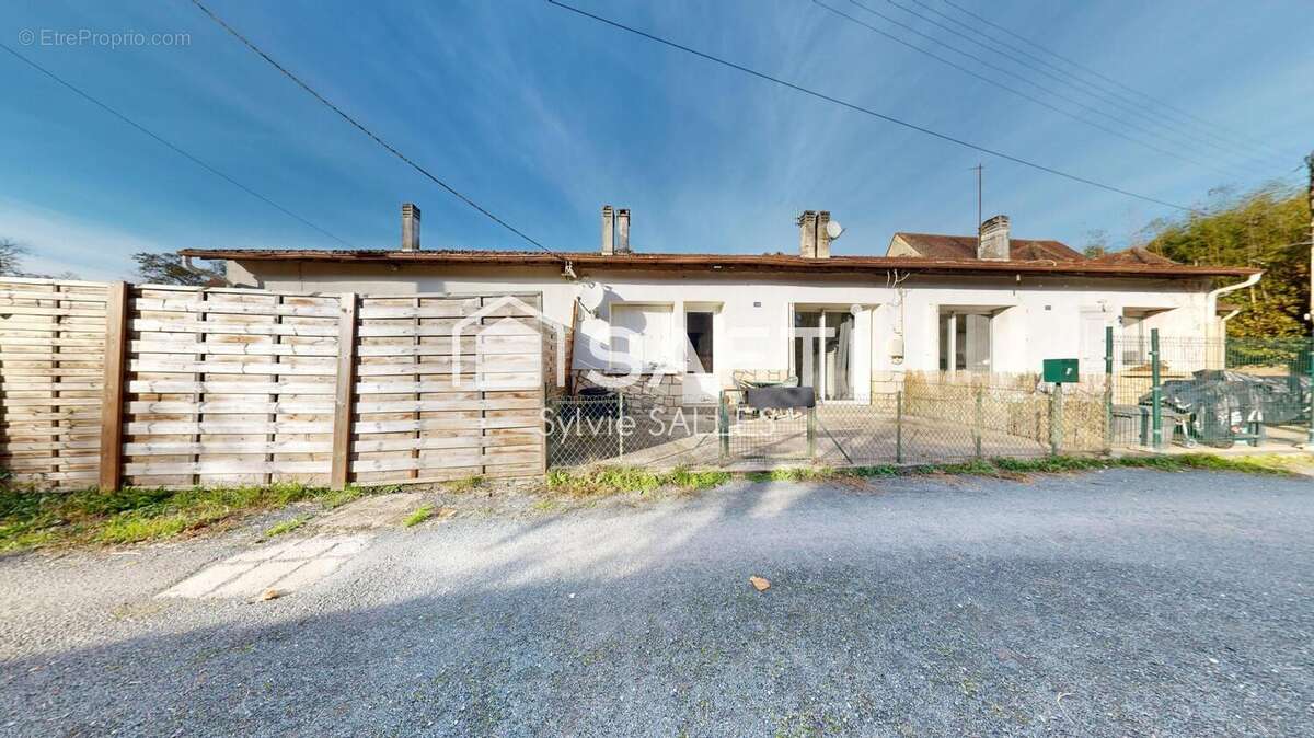 Photo 4 - Maison à LE BUGUE