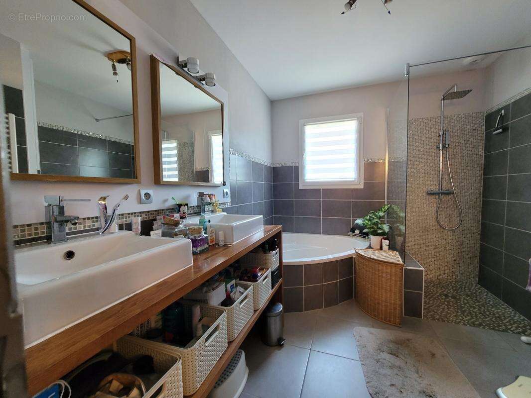 Maison à LABASTIDETTE