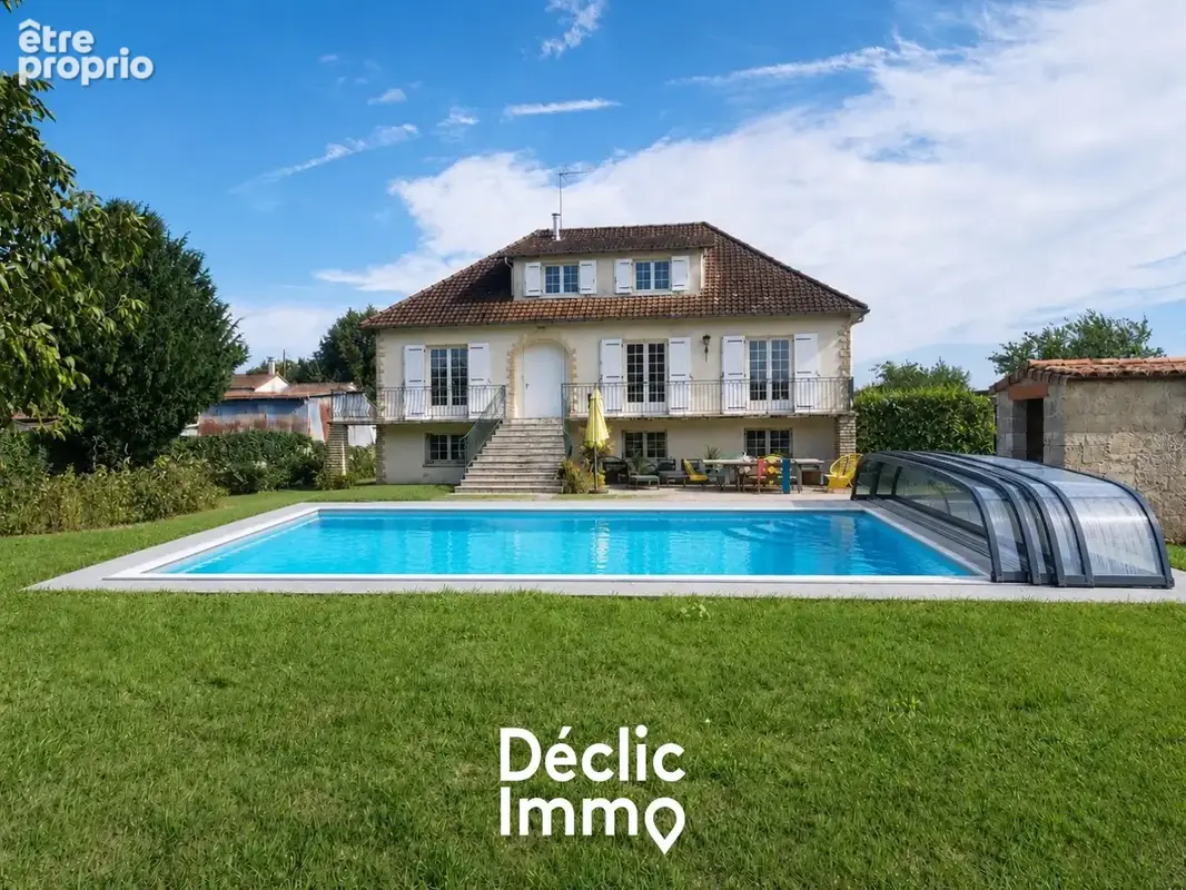 Maison à VOUILLE