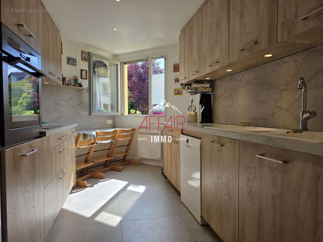 Appartement à SAINT-JULIEN-EN-GENEVOIS