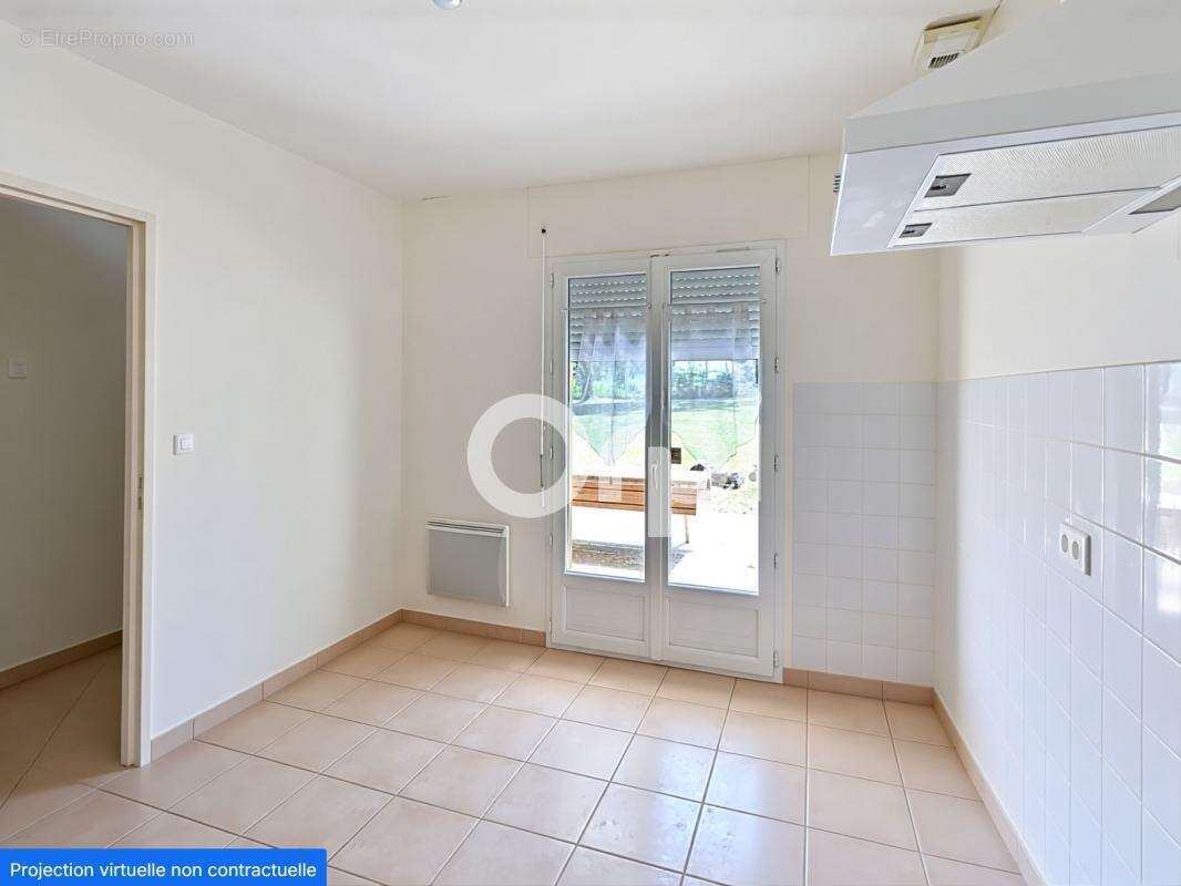 Maison à NOTRE-DAME-DE-SANILHAC