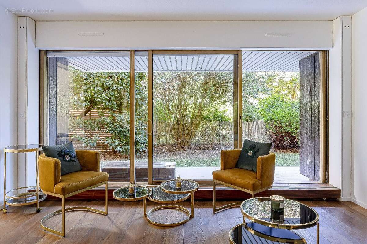 Appartement à LE CHESNAY