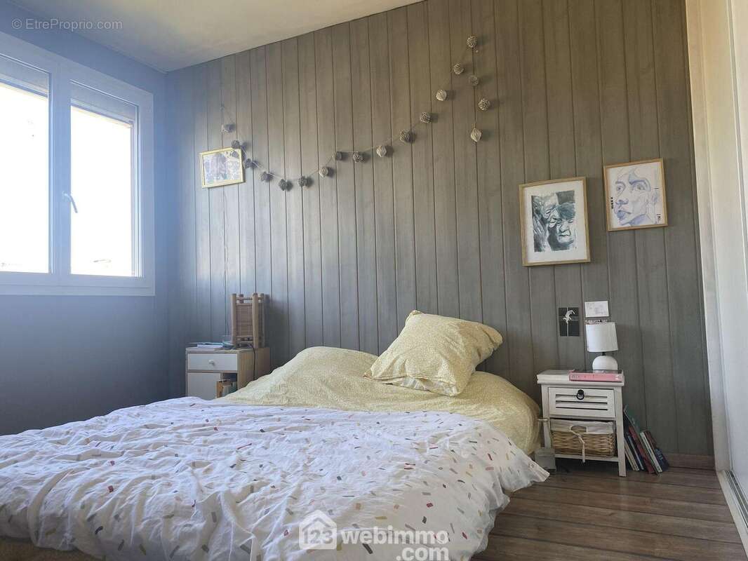 CHAMBRE 2 - Maison à LA ROCHE-SUR-YON