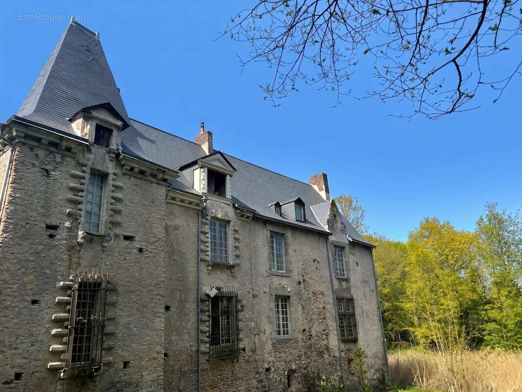 Maison à LAVAL