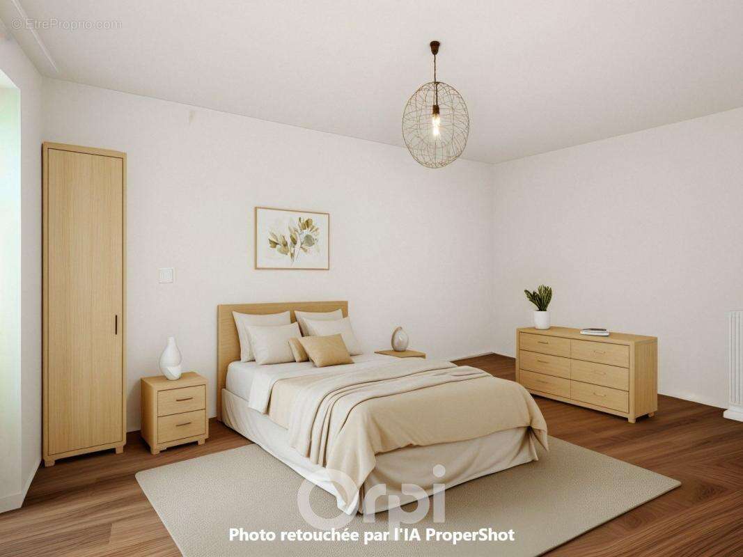 Maison à SAINT-LAURENT-LES-EGLISES