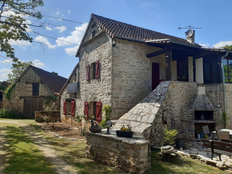 Maison avec gite et piscine - photo 2