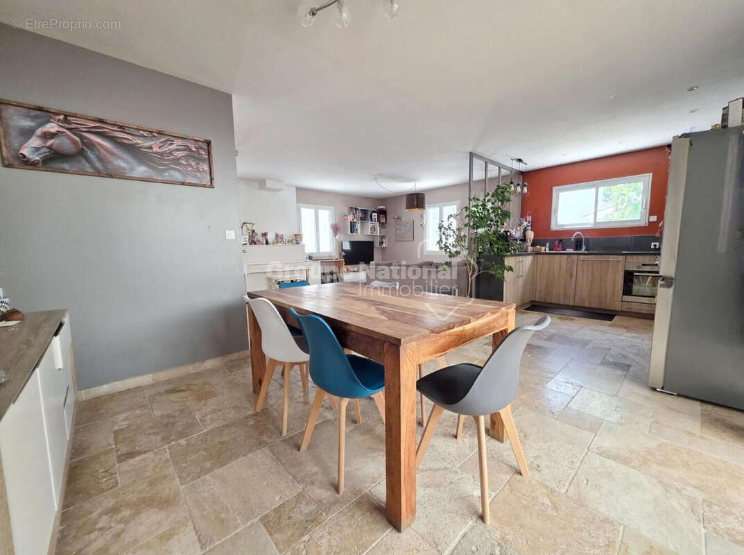 Maison à MIRAMAS