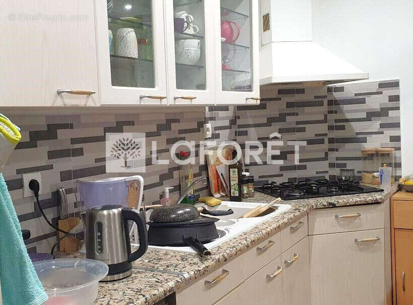 Immeuble de 7 Appartements rénovés avec élégance - photo 4