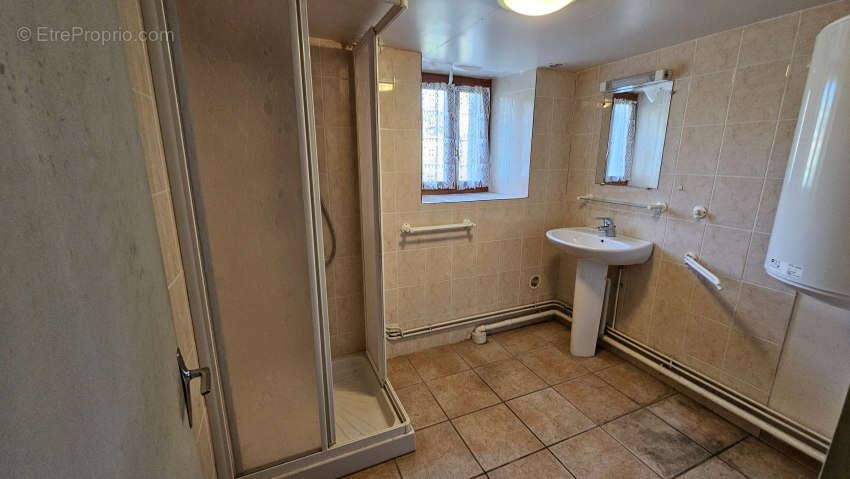 Maison à SAINT-JACQUES-D&#039;AMBUR