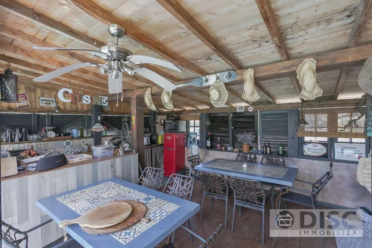 Maison à MONTFERMIER