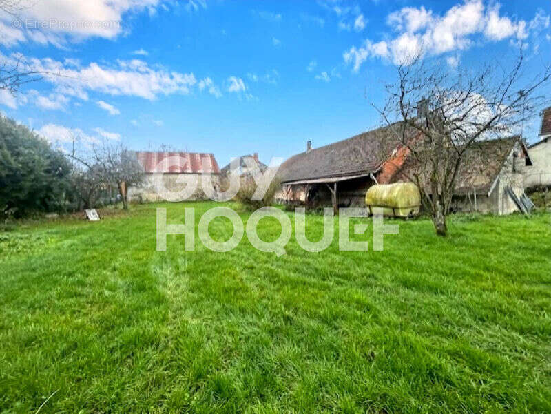 Maison à BROUSSY-LE-GRAND