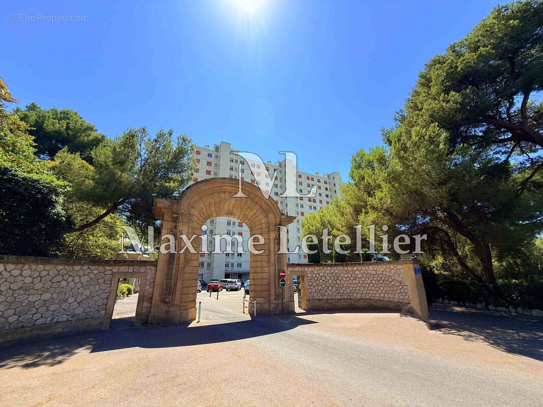 Appartement à MARSEILLE-9E