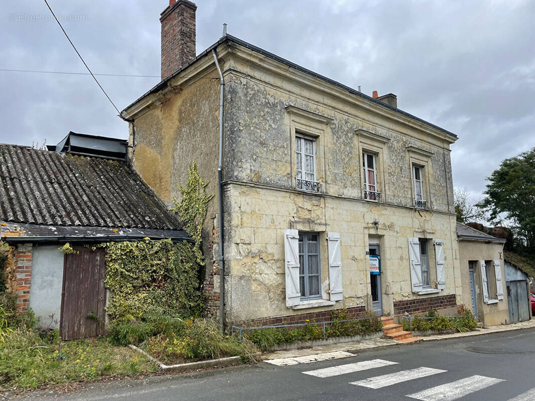 Maison à SAINT-CALAIS