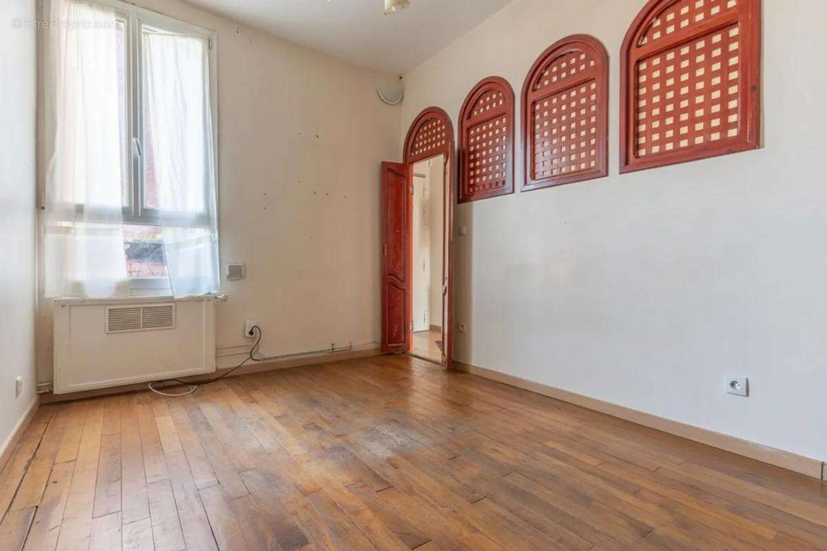 Appartement à COLOMBES