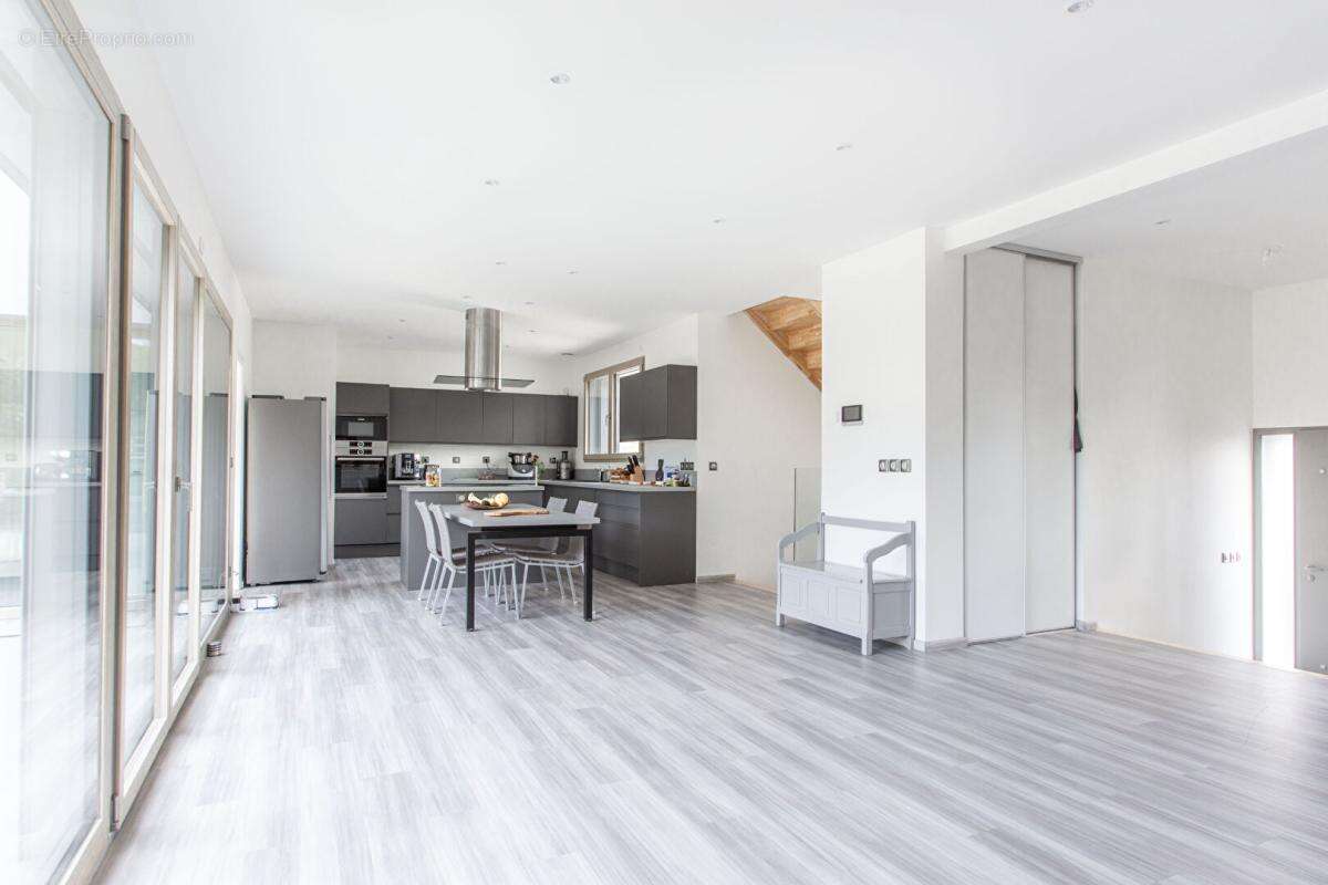 Maison à LA NORVILLE