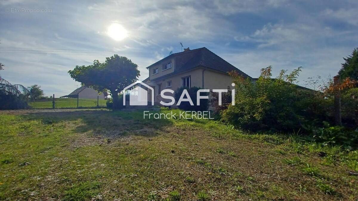 Photo 1 - Maison à BELLEGARDE