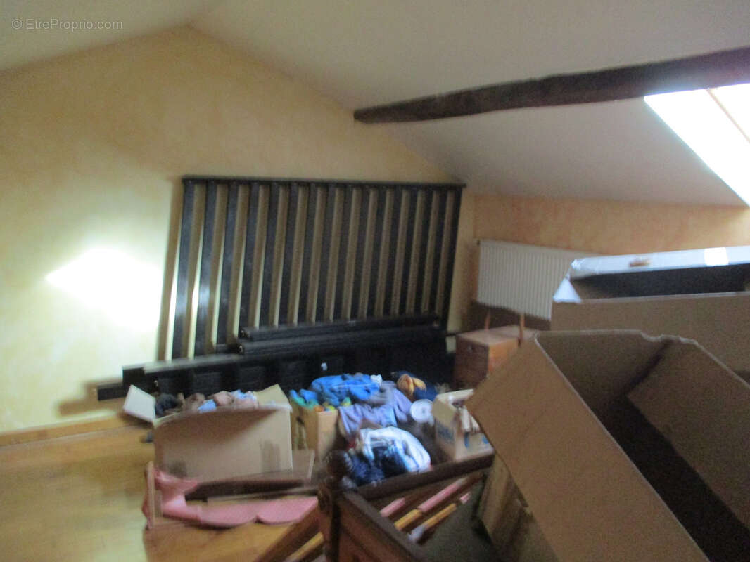 Maison à CEAUX-EN-COUHE