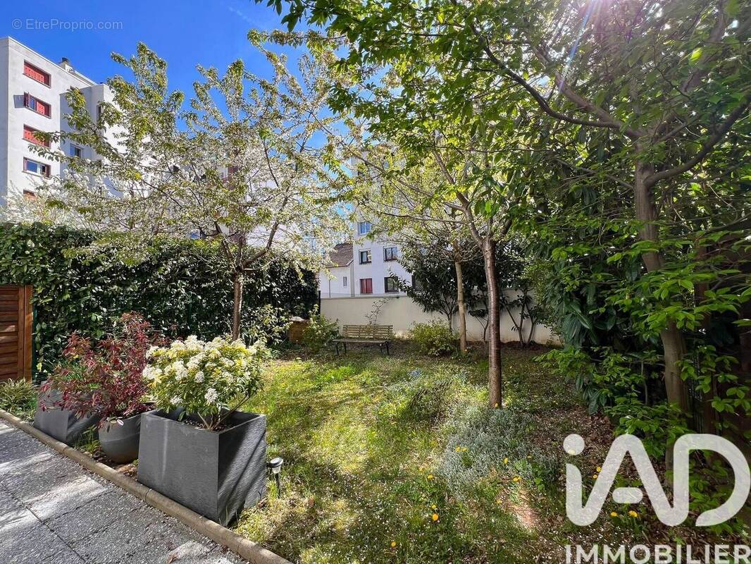 Photo 1 - Appartement à BOURG-LA-REINE