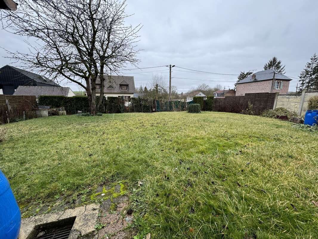 Terrain 440 m² à Moreuil  - photo 5