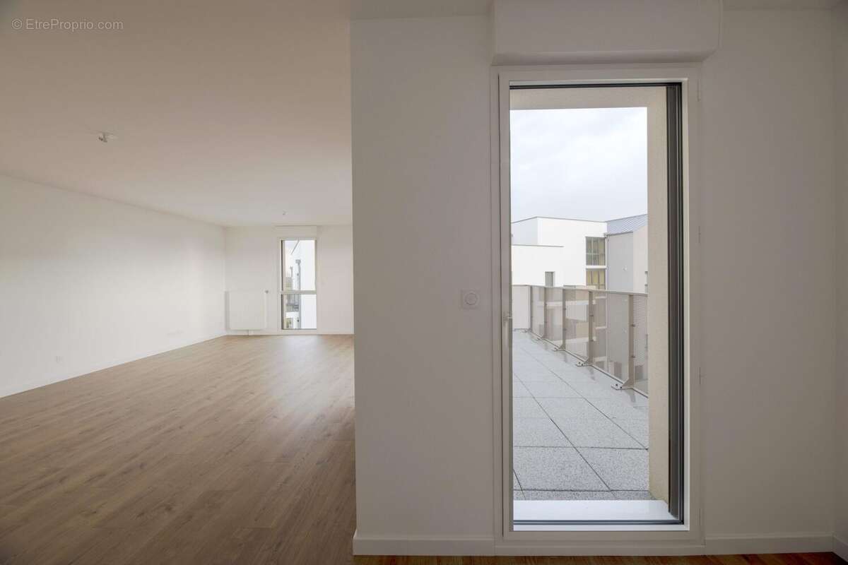 Appartement à VERN-SUR-SEICHE