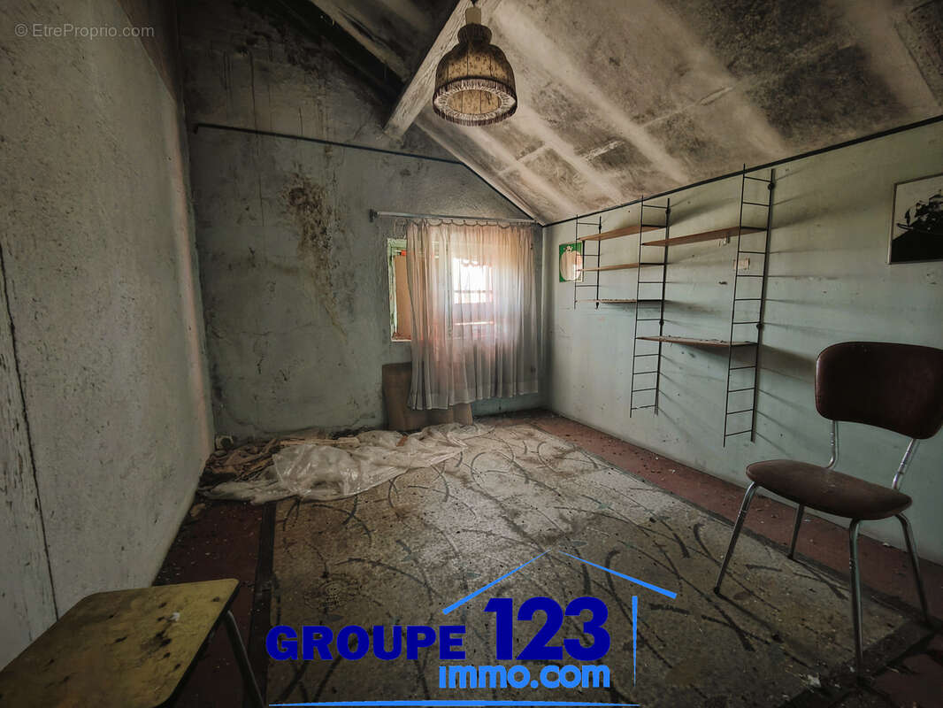 Une maison familiale aux beaux volumes, prête à écrire un nouveau chapitre - photo 15