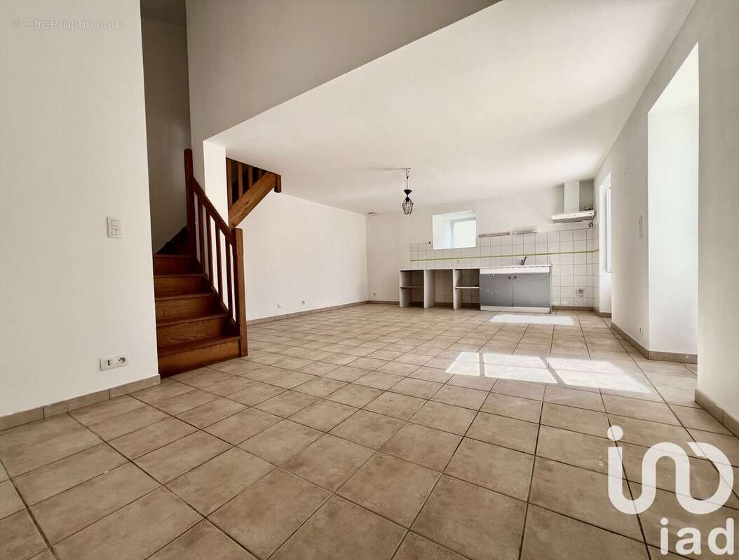 Photo 5 - Maison à VIRSON