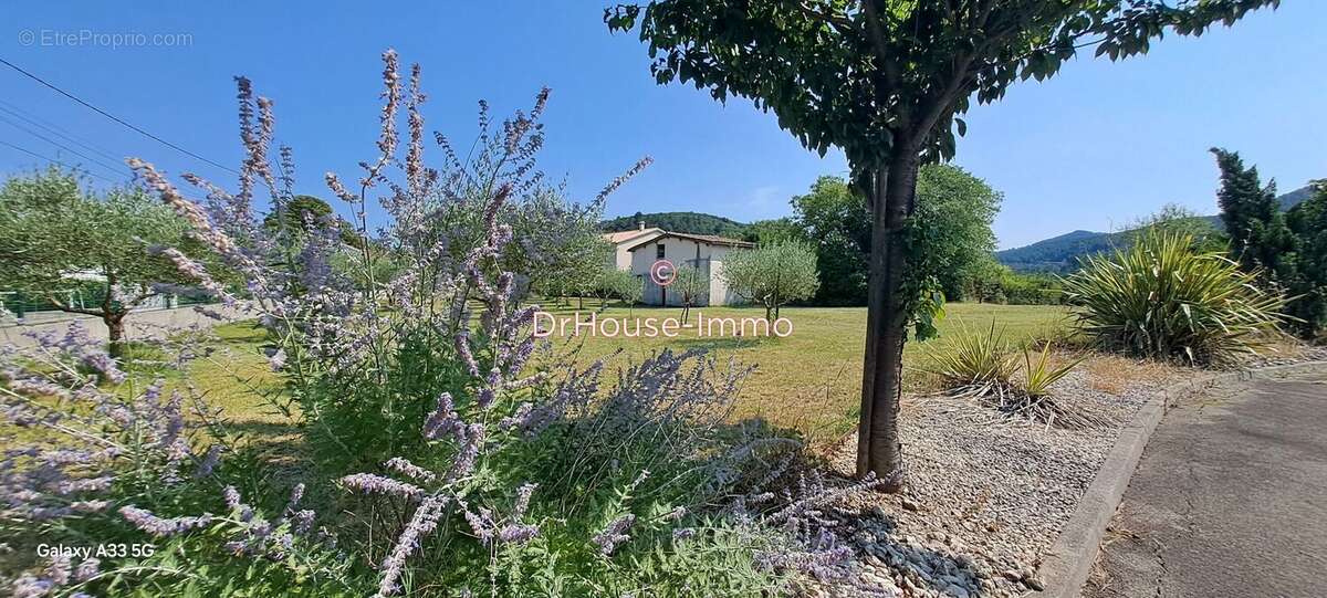 Maison à BRANOUX-LES-TAILLADES