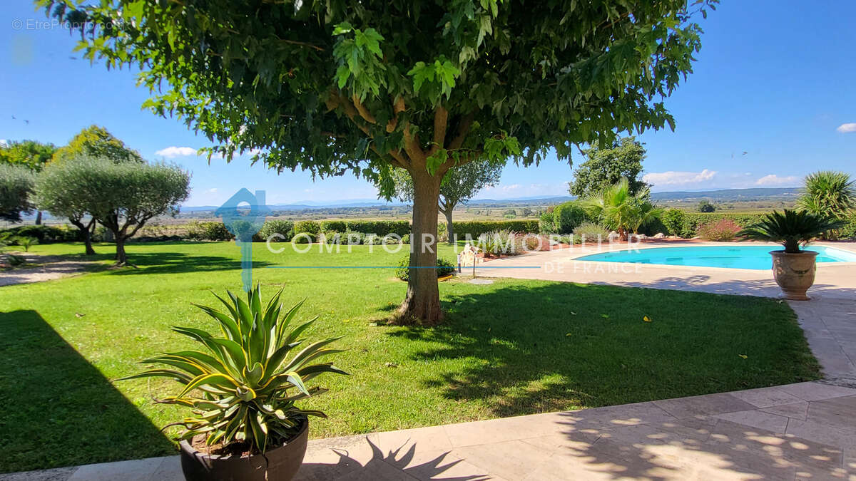 DPT GARD (30), à vendre, UZES proche, maison individuelle type 7, 203m2 habitables, 5 chambres, piscine, garag - photo 8