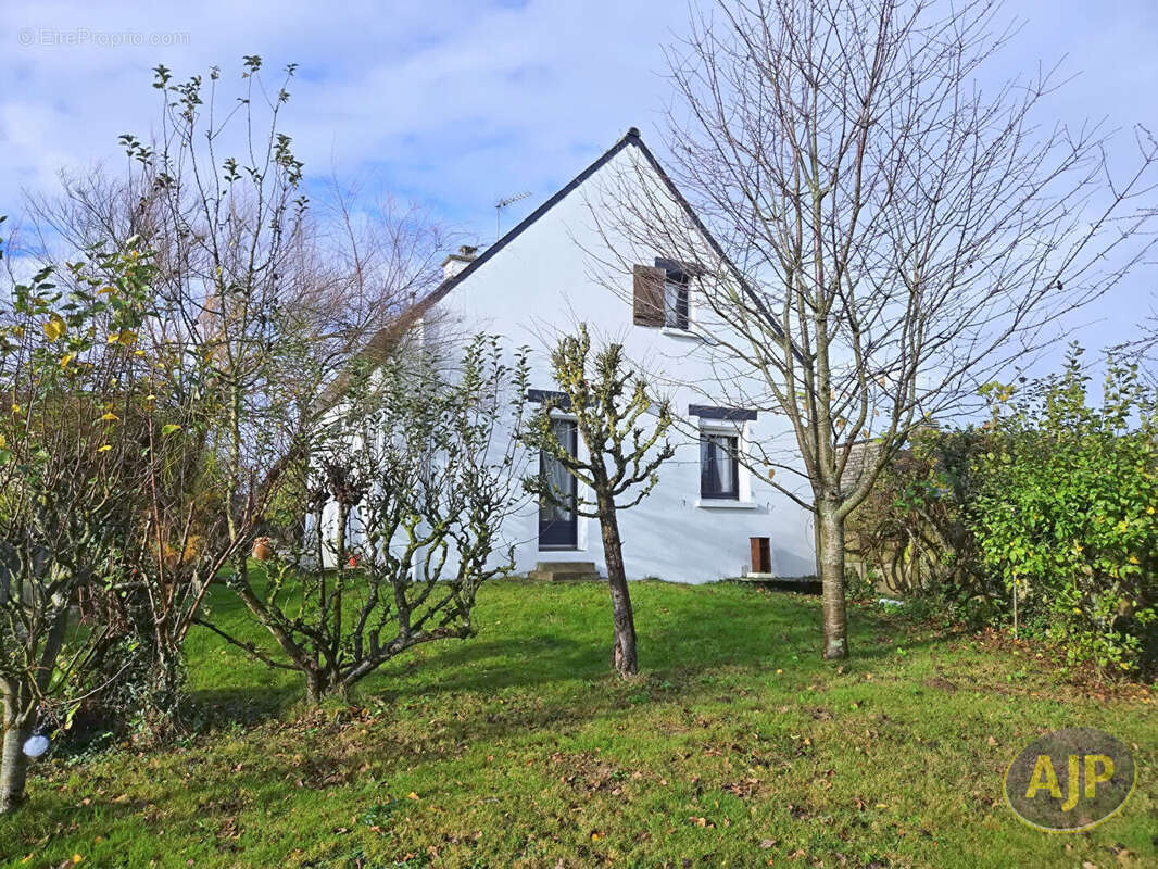 Maison à GUEGON