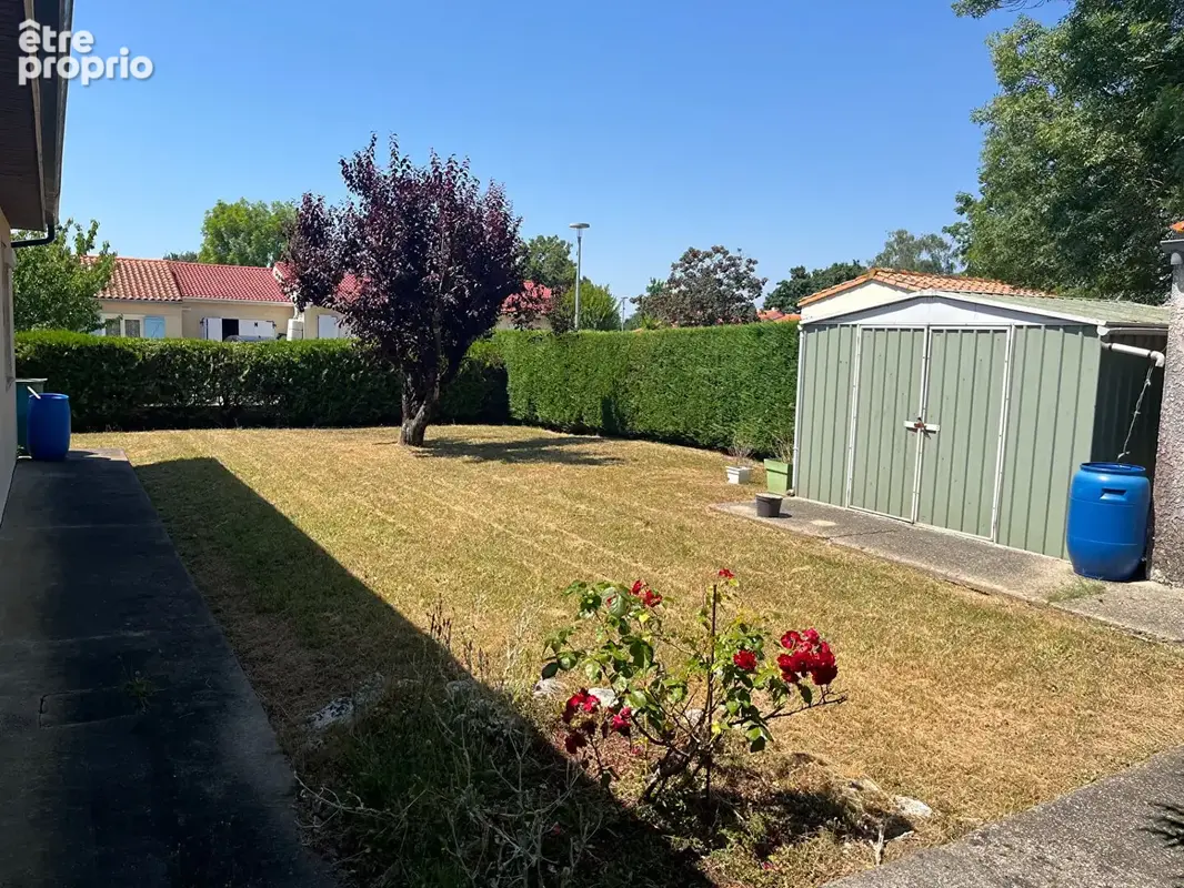 Maison familiale avec jardin et garage à SAUJON - photo 12