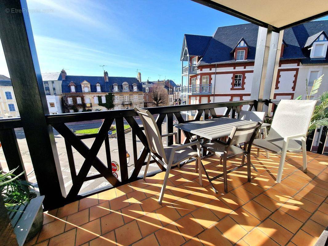 Appartement à DEAUVILLE