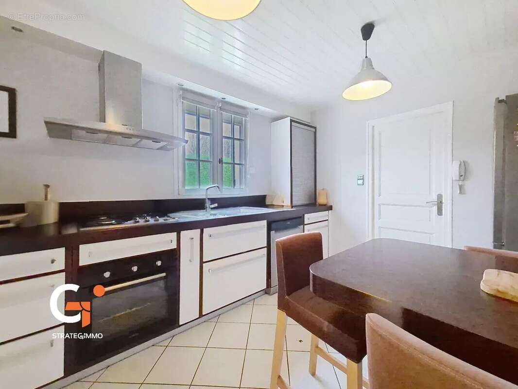 Maison à HONGUEMARE-GUENOUVILLE