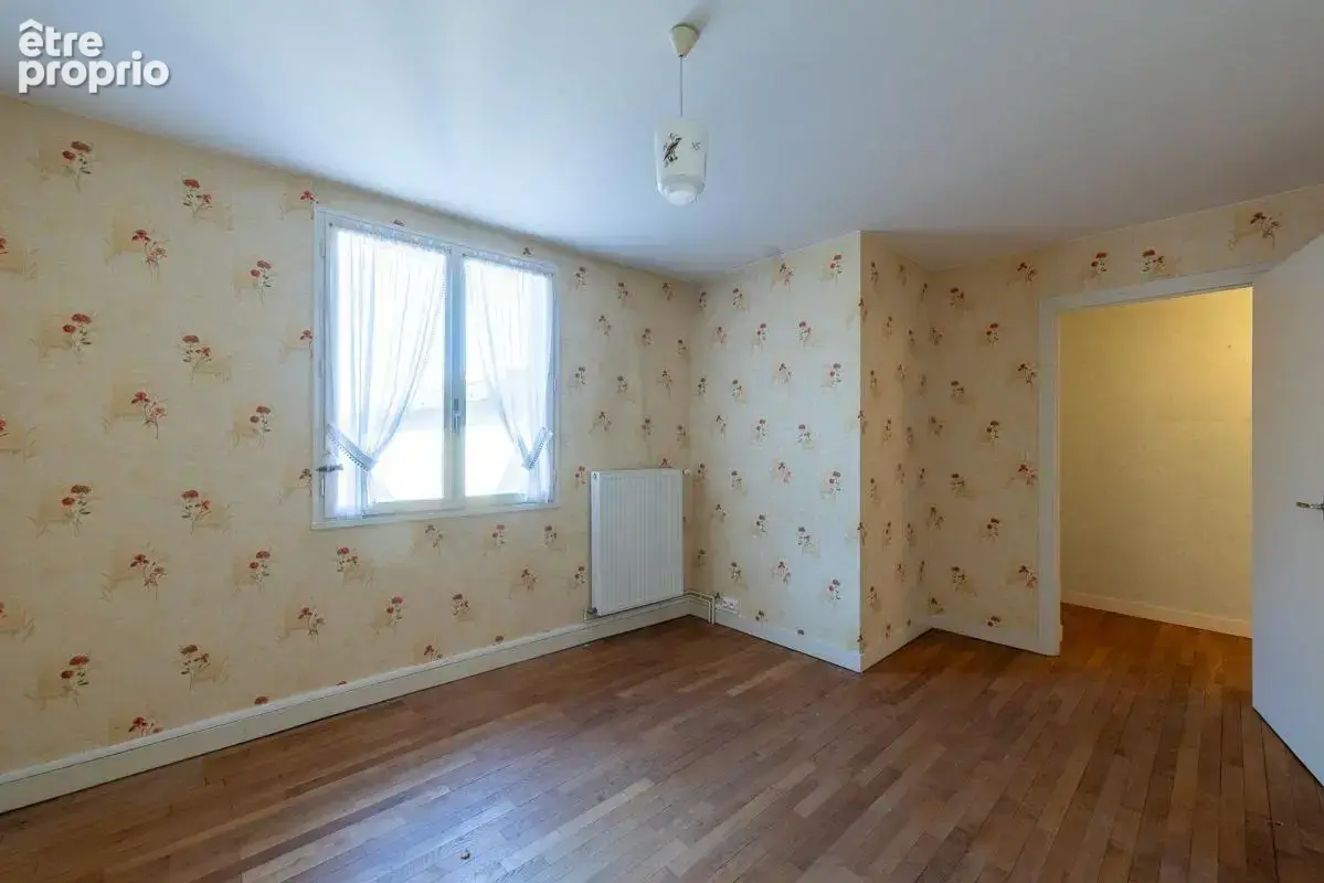 Belle maison en pierre au cœur du village de St Amour - photo 10