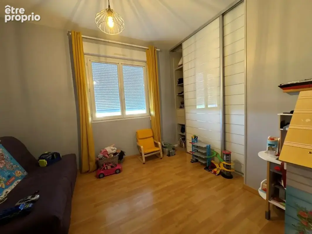 Maison et piscine sur 1770 m² de terrain - photo 14