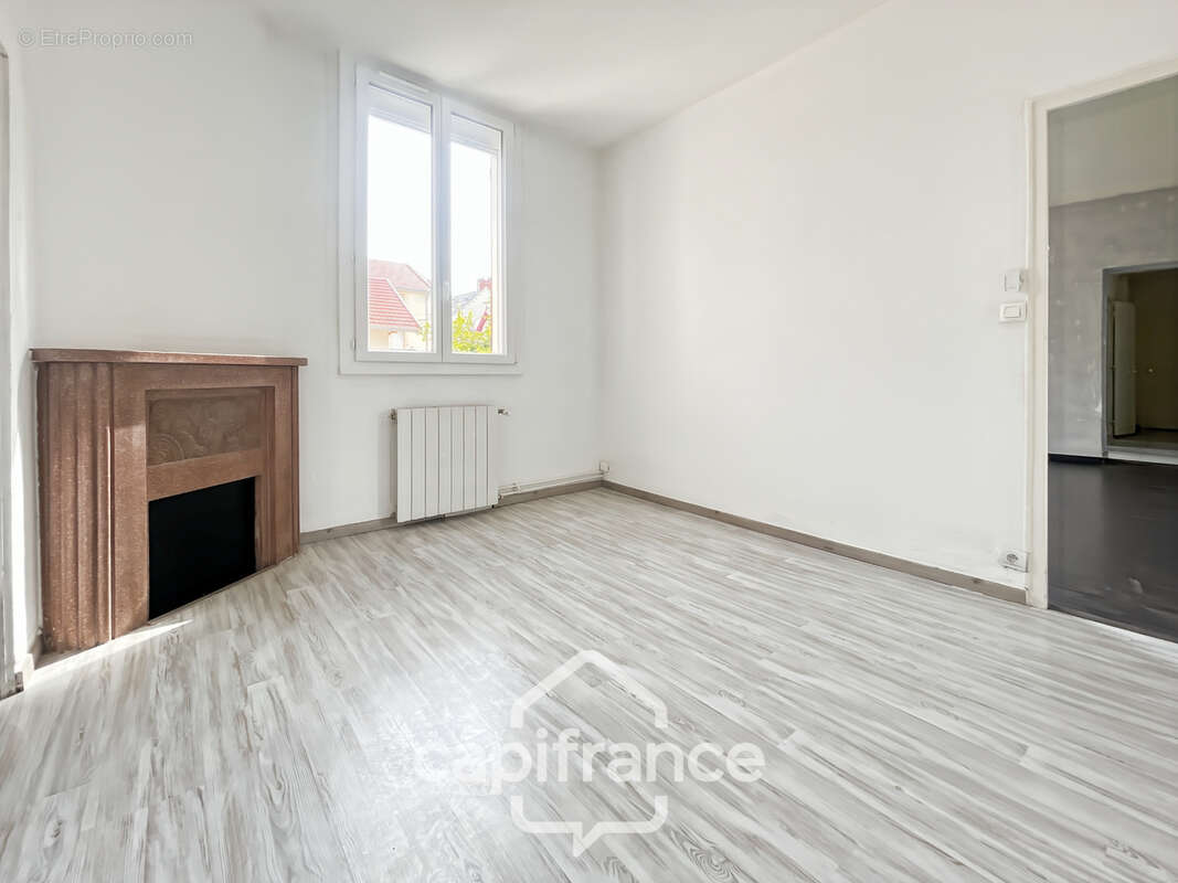Dijon centre-ville – appartement rénové de 38,36 m² - photo 2