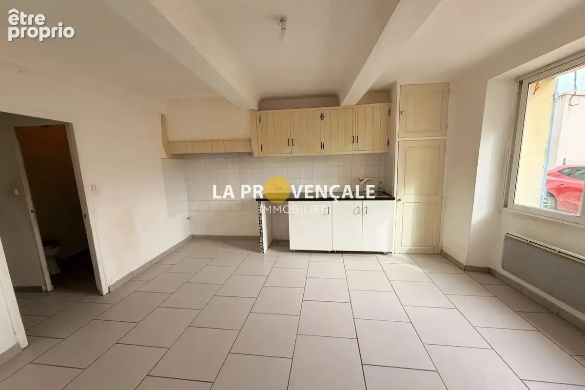Maison 4 pièces 73 m² à vendre à Peypin (13124) - photo 2