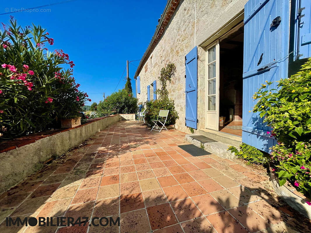 Maison de campagne en pierre - photo 3