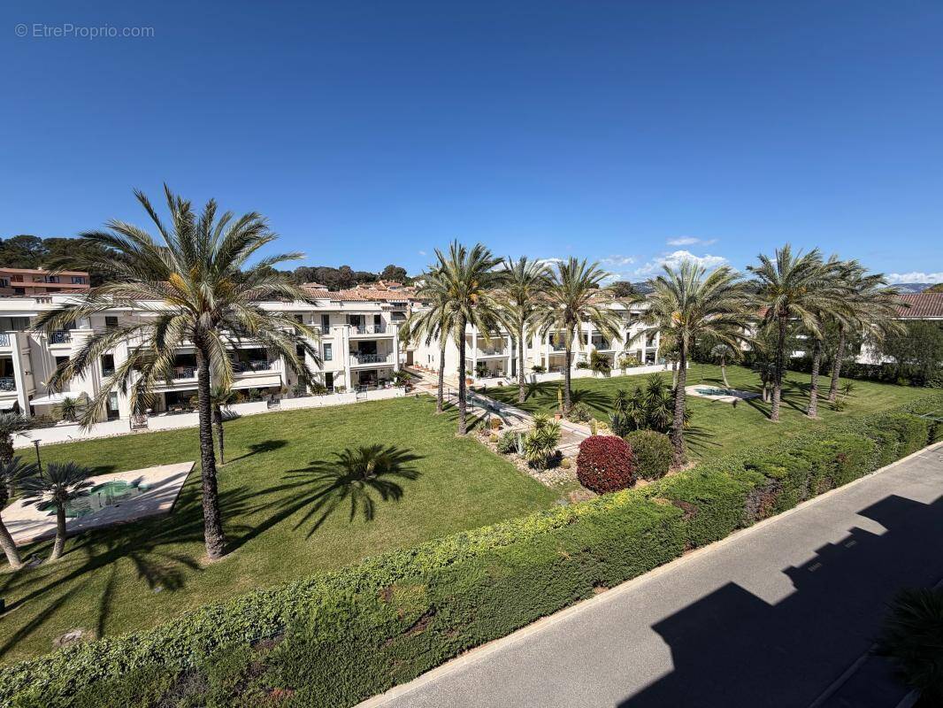 Appartement à SANARY-SUR-MER