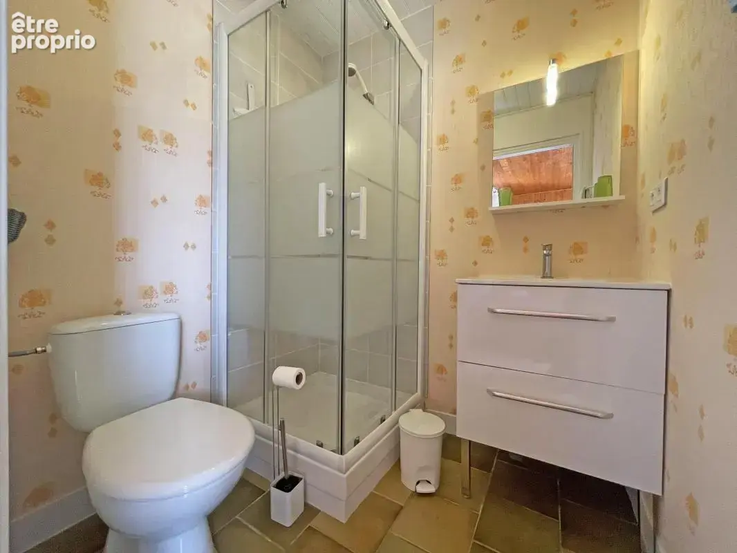 Propriété avec gîtes et chambres d'hôtes avec étang - photo 16