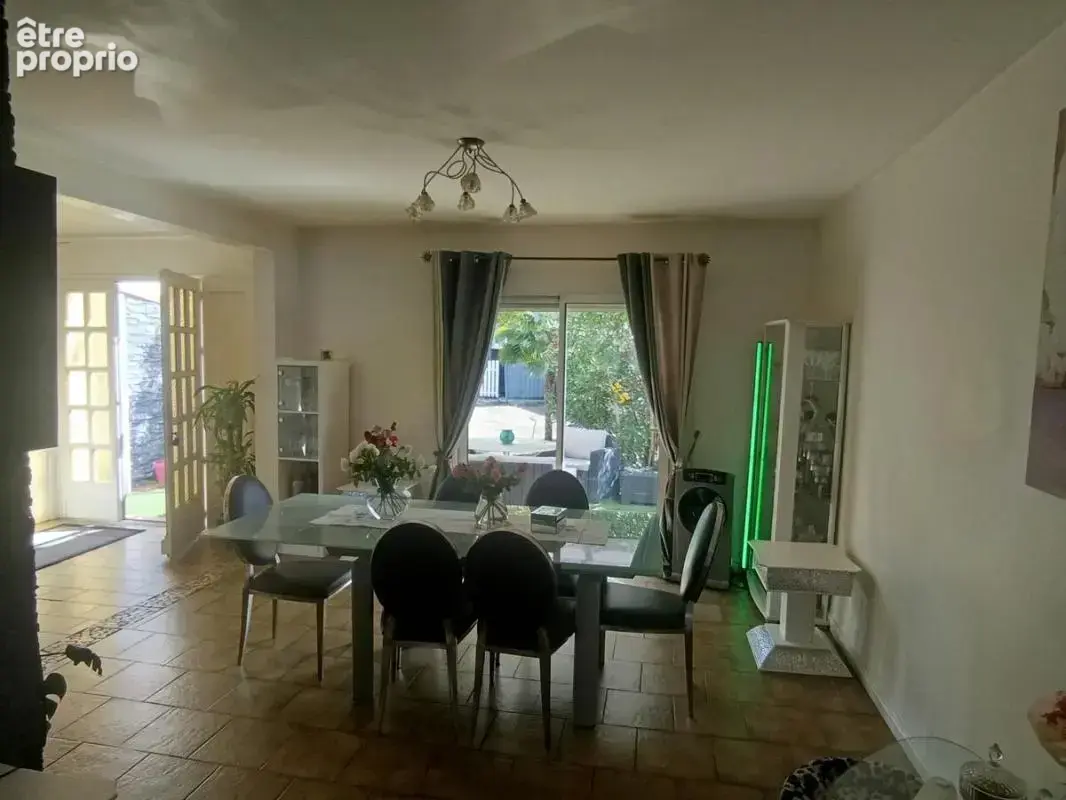Maison 6 pièces 120 m² à vendre à Le Haillan (33185) - photo 4