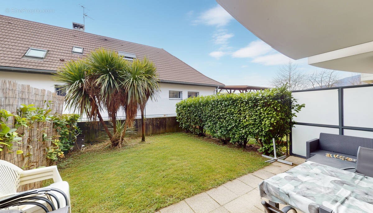 Appartement à GIERES