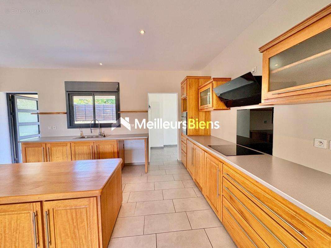 Maison à SAINT-JOSEPH