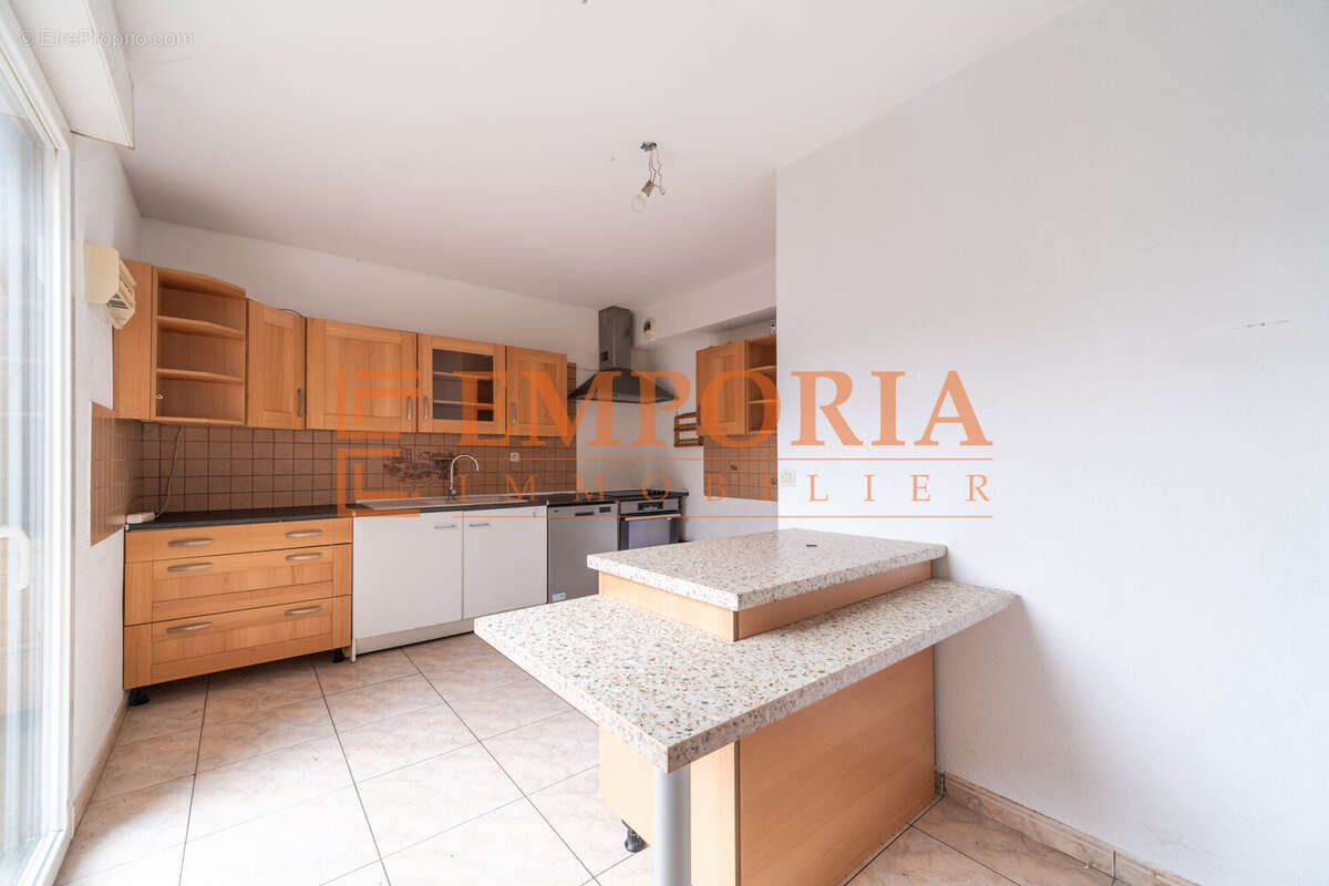 Appartement 89 m² à Altkirch  - photo 2