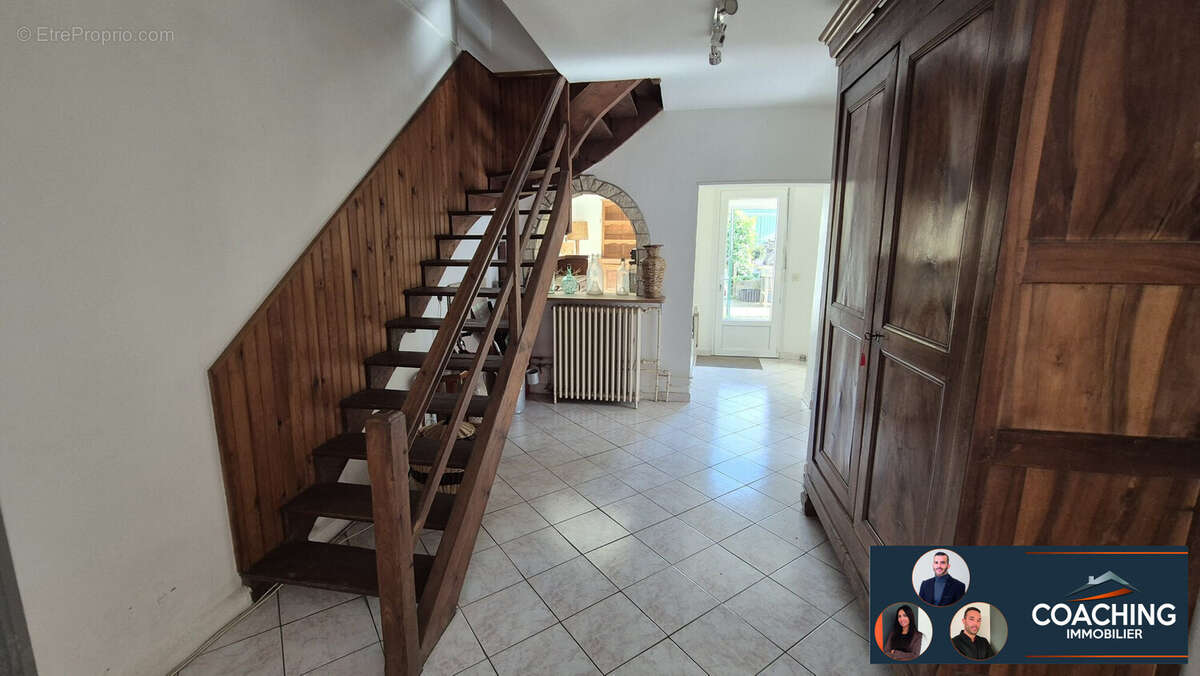 Maison à JUSSECOURT-MINECOURT