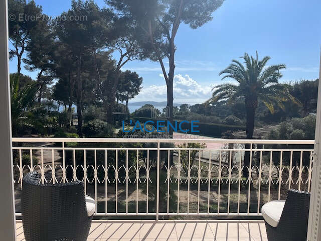 Appartement à HYERES