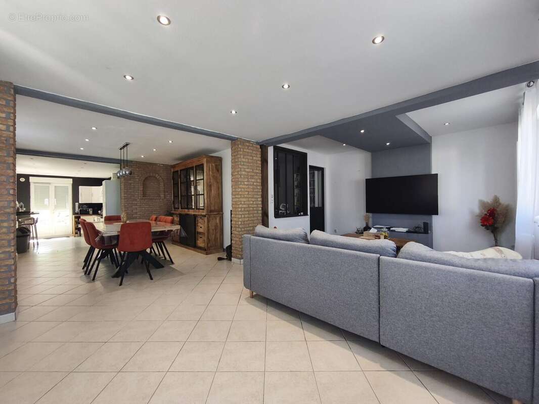Maison 140 m² à Auchel  - photo 3